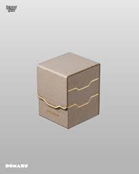 Deckbox: DOMARU Armory Vertex 100+ Top-load- Carnelian